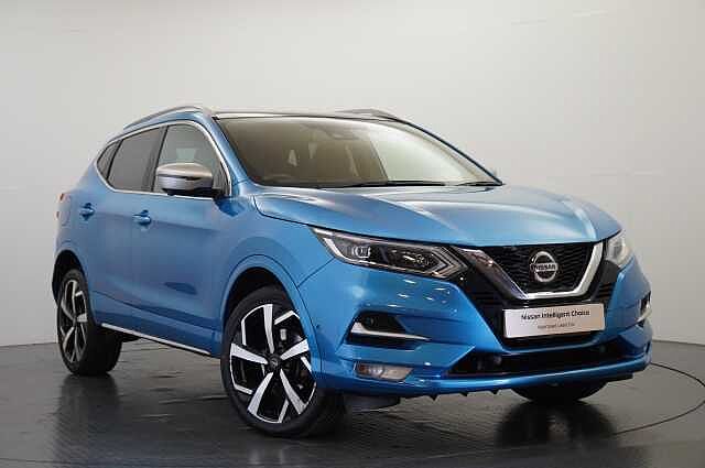 Nissan Qashqai 1.7 dCi 150 2WD Tekna+ with Glass Roof + BOSE Audio and Nappa Leather