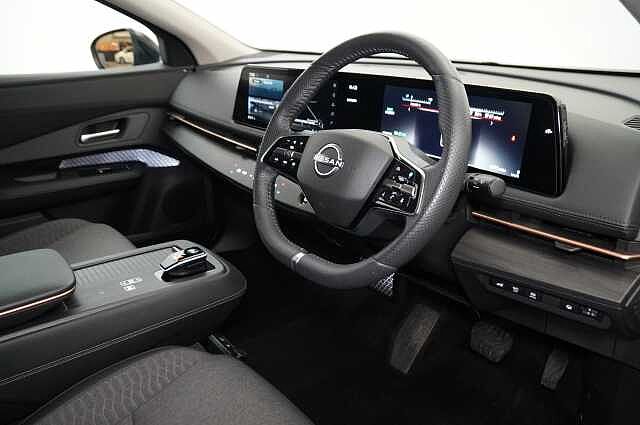 Nissan ARIYA 63KW Advance Auto with Sat Nav and 360 View Cameras