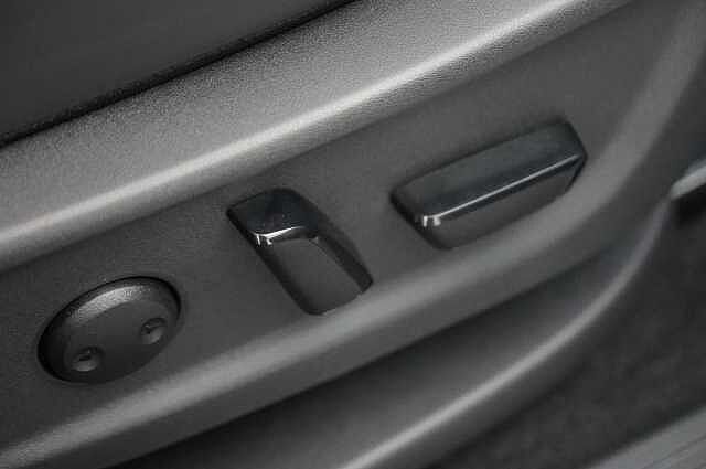 Nissan ARIYA 63KW Advance Auto with Sat Nav and 360 View Cameras