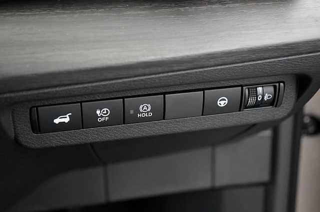 Nissan ARIYA 63KW Advance Auto with Sat Nav and 360 View Cameras