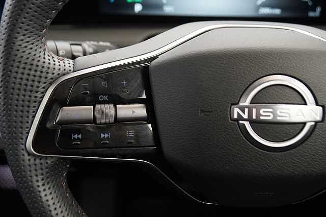 Nissan ARIYA 63KW Advance Auto with Sky Roof Pack + Sat Nav and 360 View Cameras