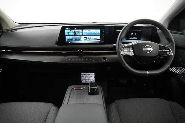 Nissan ARIYA 63KW Advance Auto with Sky Roof Pack + Sat Nav and 360 View Cameras