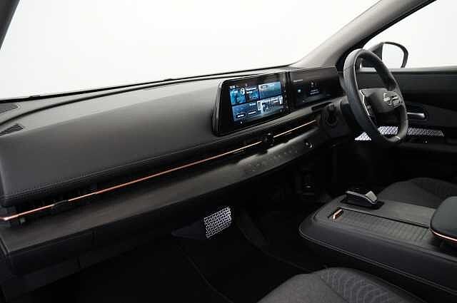 Nissan ARIYA 63KW Advance Auto with Sky Roof Pack + Sat Nav and 360 View Cameras