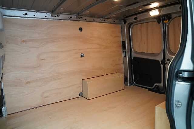 Nissan Primastar 2.0 dCi 150 Tekna Auto L1H1 3.0T Panel Van with Sat Nav and Air Con