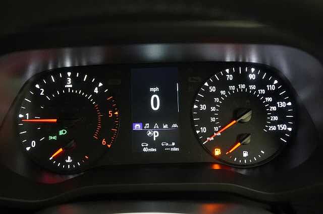 Nissan Primastar 2.0 dCi 150 Tekna Auto L1H1 3.0T Panel Van with Sat Nav and Air Con