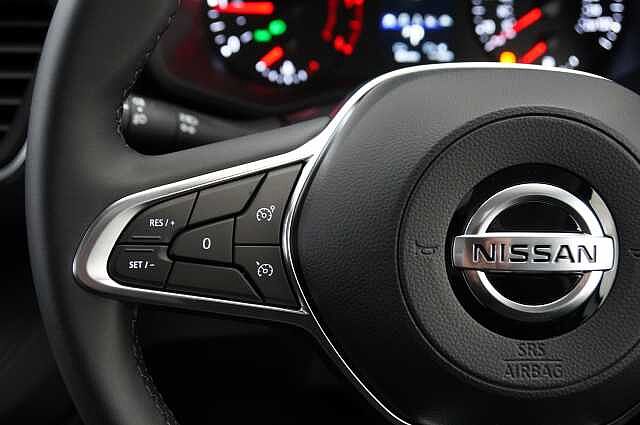 Nissan Primastar 2.0 dCi 150 Tekna Auto L1H1 3.0T Panel Van with Sat Nav and Air Con