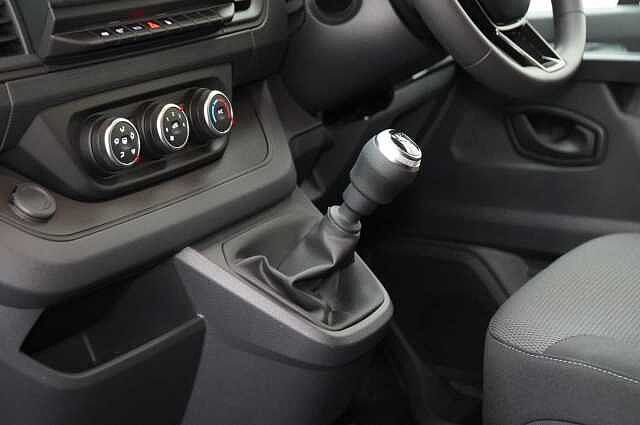 Nissan Primastar 2.0 dCi 130 Acenta L2 H1 3.0T Panel Van