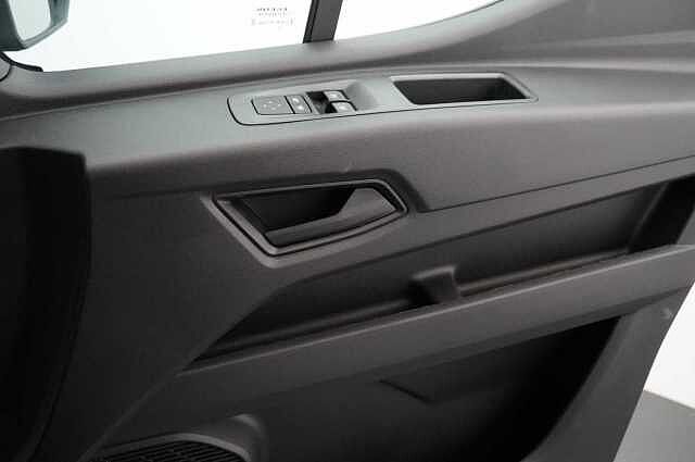 Nissan Interstar 2.0 dCi 150 Acenta L3 H2 3.5T Panel Van