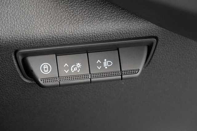 Nissan Interstar 2.0 dCi 150 Acenta L3 H2 3.5T Panel Van