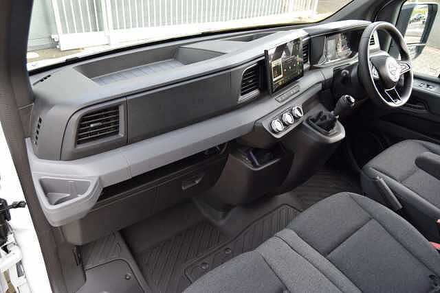 Nissan Interstar 2.0 dCi 150 Acenta L3 H2 3.5T Panel Van