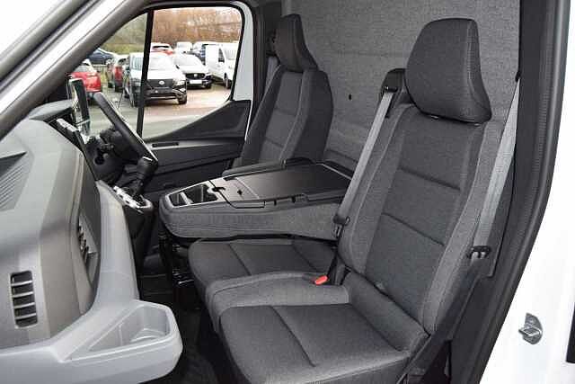 Nissan Interstar 2.0 dCi 150 Acenta L3 H2 3.5T Panel Van