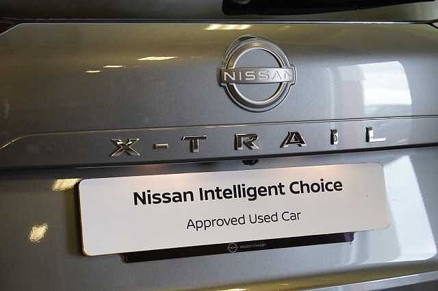 Nissan X-Trail 1.5 VC-T MH 163 N-Connecta X-Tronic Auto with 5 Seats + Nav and 360 Cameras