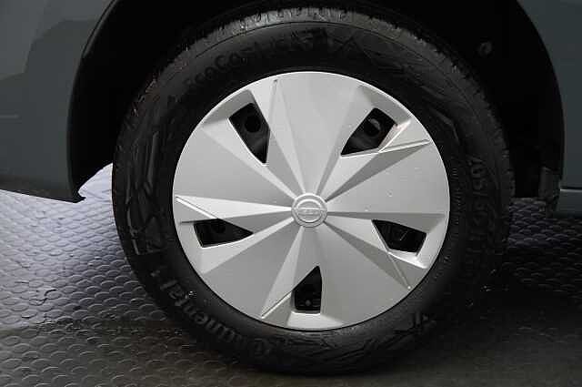 Nissan Townstar 1.3 TCE 130 Tekna L1 Panel Van with Air Con + Sat Nav and Rear Camera