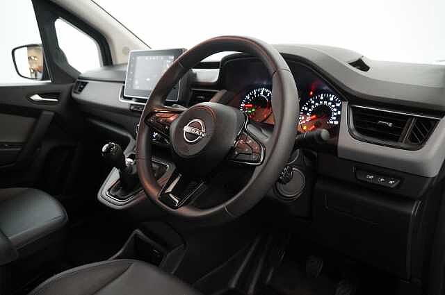 Nissan Townstar 1.3 TCE 130 Tekna L1 Panel Van with Air Con + Sat Nav and Rear Camera