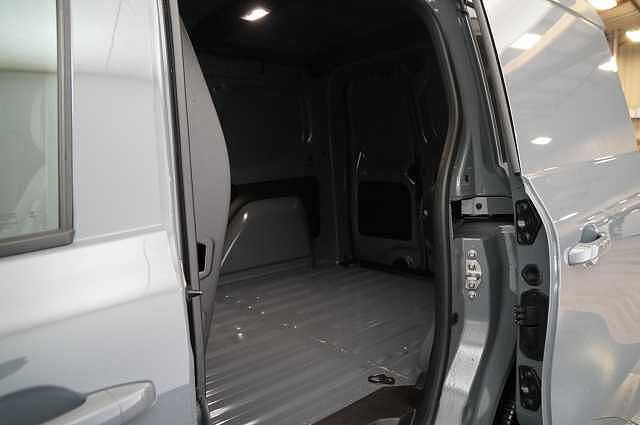 Nissan Townstar 1.3 TCE 130 Tekna L1 Panel Van with Air Con + Sat Nav and Rear Camera