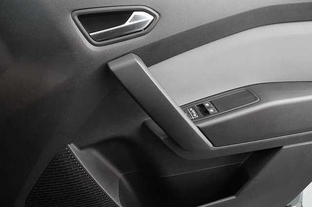 Nissan Townstar 1.3 TCE 130 Tekna L1 Panel Van with Air Con + Sat Nav and Rear Camera