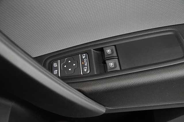 Nissan Townstar 1.3 TCE 130 Tekna L1 Panel Van with Air Con + Sat Nav and Rear Camera