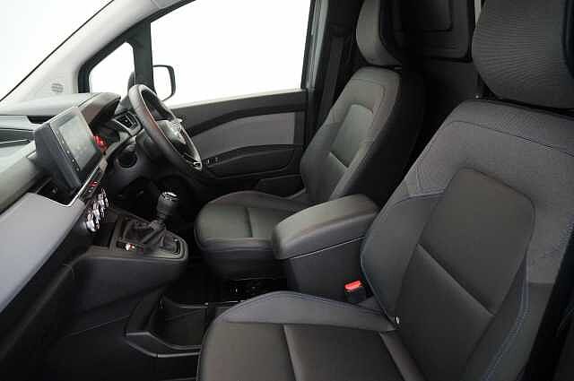 Nissan Townstar 1.3 TCE 130 Tekna L1 Panel Van with Air Con + Sat Nav and Rear Camera
