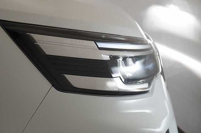 Nissan Primastar 2.0 dCi 130 Tekna L1 H1 2.8T Panel Van with Sat Nav and Rear View Camera