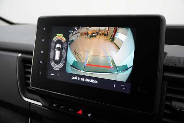 Nissan Primastar 2.0 dCi 130 Tekna L1 H1 2.8T Panel Van with Sat Nav and Rear View Camera