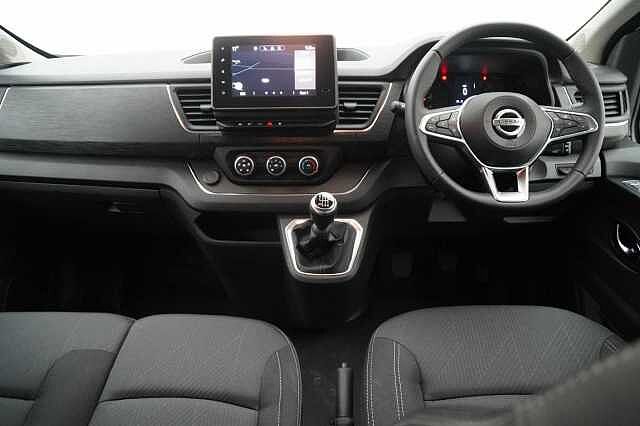 Nissan Primastar 2.0 dCi 130 Tekna L1 H1 2.8T Panel Van with Sat Nav and Rear View Camera