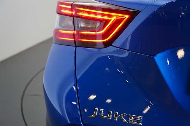 Nissan Juke 1.6 143 HEV Hybrid N-Connecta Auto with Sat Nav and Rear View Camera