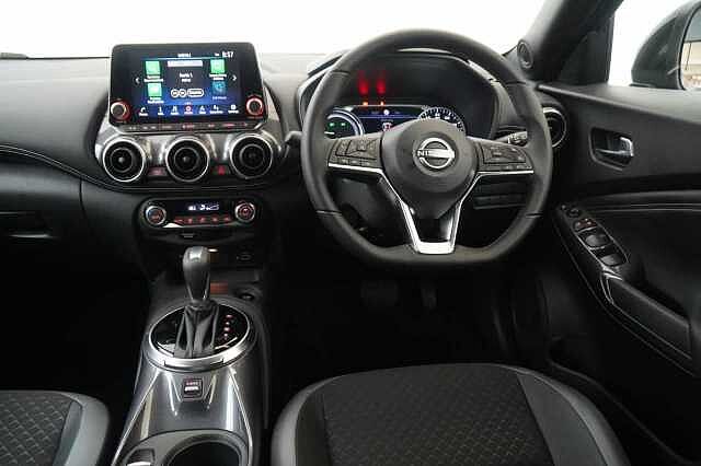 Nissan Juke 1.6 143 HEV Hybrid N-Connecta Auto with Sat Nav and Rear View Camera