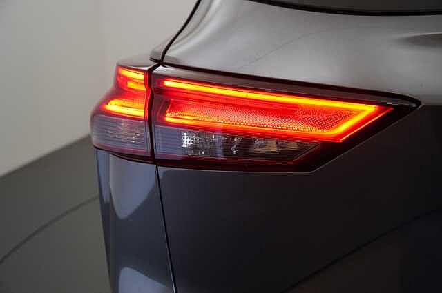 Nissan Qashqai 1.3 DIG-T MH 140 Acenta Premium with Rear View Camera and Intelligent Key