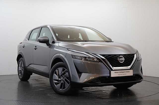 Nissan Qashqai 1.3 DIG-T MH 140 Acenta Premium with Rear View Camera and Intelligent Key