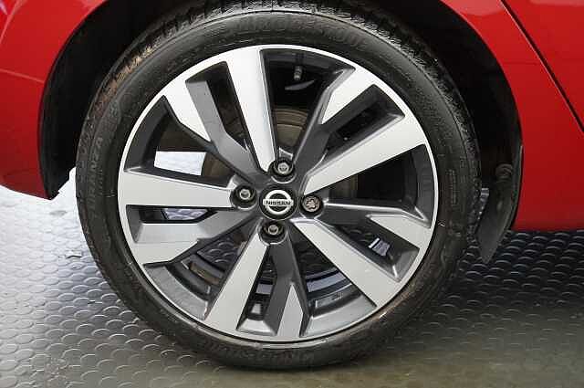 Nissan Micra 1.0 IG-T 92 Tekna with BOSE Audio + Nav and 360 Around View Cameras