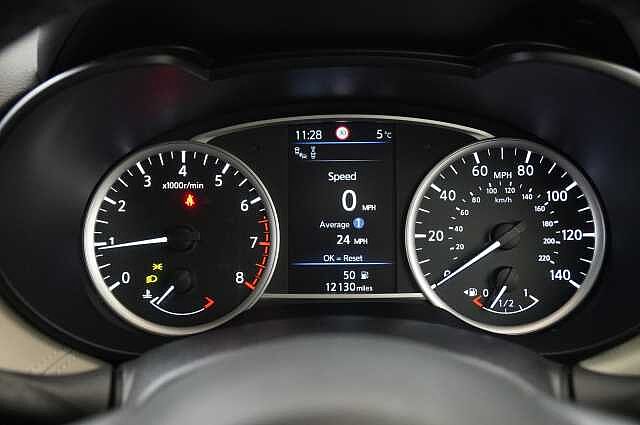 Nissan Micra 1.0 IG-T 92 Tekna with BOSE Audio + Nav and 360 Around View Cameras