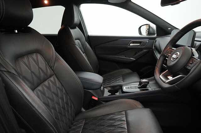 Nissan Qashqai 1.3 DIG-T MH 158 2WD Tekna+ X-Tronic Auto with BOSE and Pro Pilot Assist