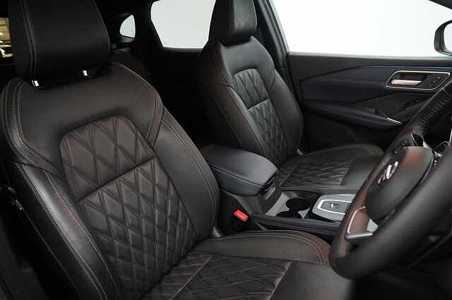 Nissan Qashqai 1.3 DIG-T MH 158 2WD Tekna+ X-Tronic Auto with BOSE and Pro Pilot Assist