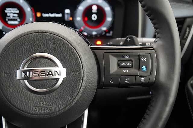 Nissan Qashqai 1.3 DIG-T MH 158 2WD Tekna+ X-Tronic Auto with BOSE and Pro Pilot Assist