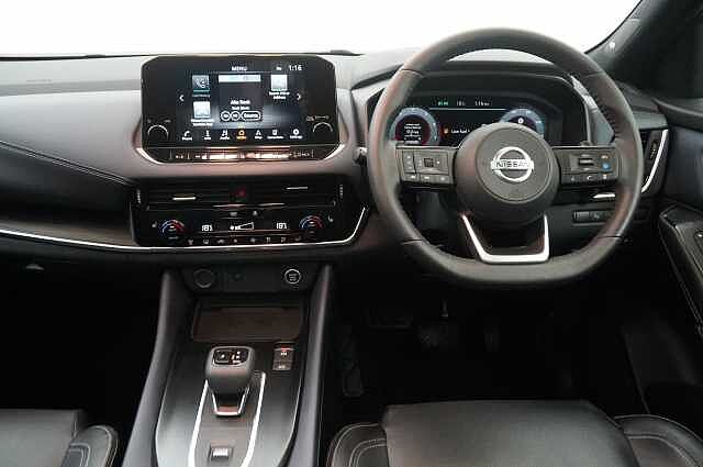 Nissan Qashqai 1.3 DIG-T MH 158 2WD Tekna+ X-Tronic Auto with BOSE and Pro Pilot Assist