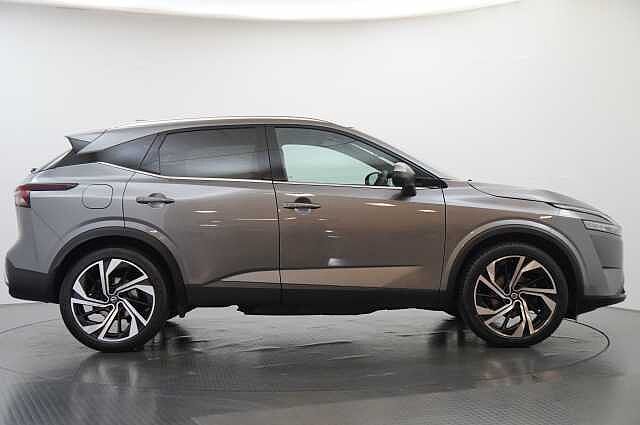 Nissan Qashqai 1.3 DIG-T MH 158 2WD Tekna+ X-Tronic Auto with BOSE and Pro Pilot Assist