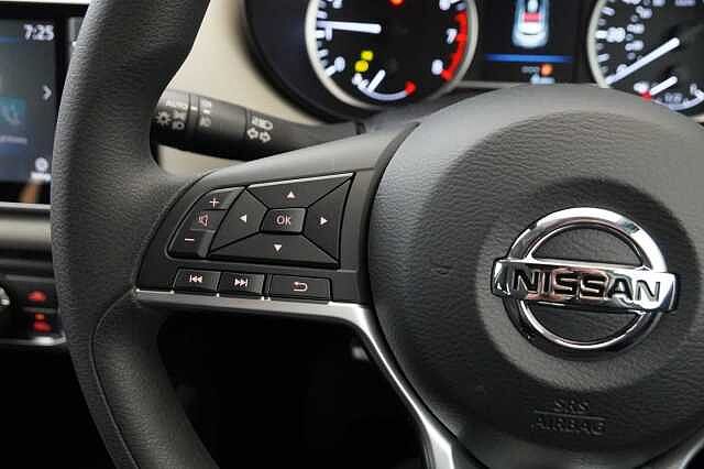 Nissan Micra 1.0 IG-T 92 Acenta with Air Con And Apple + Android Integration