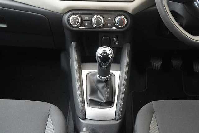 Nissan Micra 1.0 IG-T 92 Acenta with Air Con And Apple + Android Integration