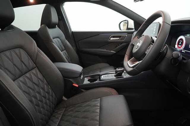 Nissan Qashqai 1.3 DIG-T MH 158 2WD Tekna+ X-Tronic Auto with Pro Pilot and BOSE Audio
