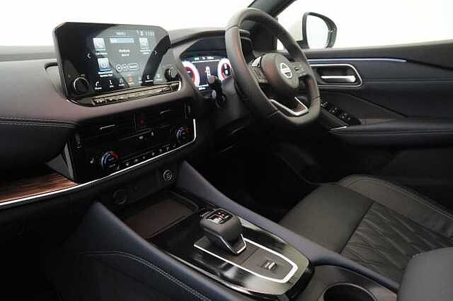 Nissan Qashqai 1.3 DIG-T MH 158 2WD Tekna+ X-Tronic Auto with Pro Pilot and BOSE Audio