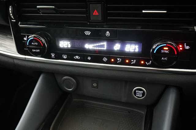 Nissan Qashqai 1.3 DIG-T MH 158 2WD Tekna+ X-Tronic Auto with Pro Pilot and BOSE Audio
