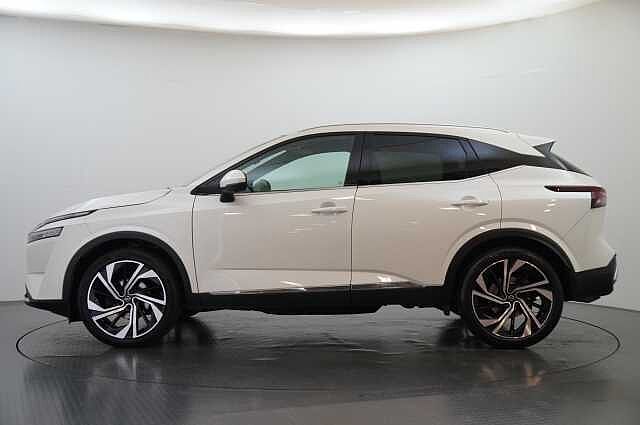 Nissan Qashqai 1.3 DIG-T MH 158 2WD Tekna+ X-Tronic Auto with Pro Pilot and BOSE Audio