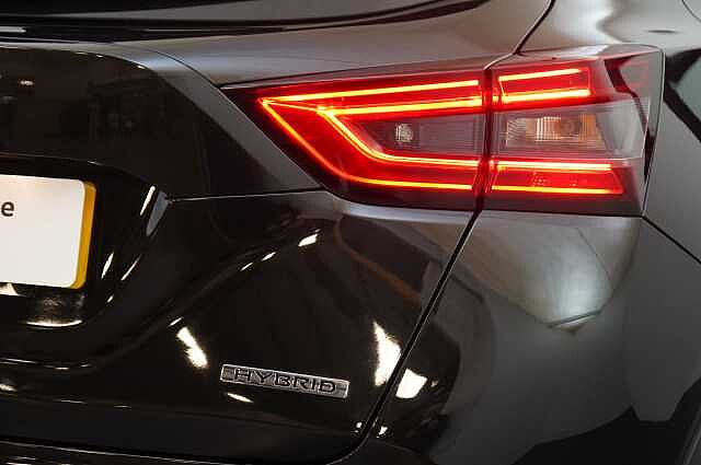 Nissan Juke 1.6 143 HEV Tekna Auto with BOSE Audio and Pro Pilot Technology