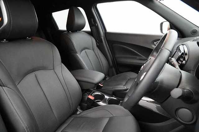Nissan Juke 1.6 112 Tekna X-Tronic Auto with BOSE Audio + Sat Nav and 360 View Cameras