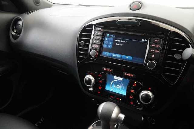 Nissan Juke 1.6 112 Tekna X-Tronic Auto with BOSE Audio + Sat Nav and 360 View Cameras