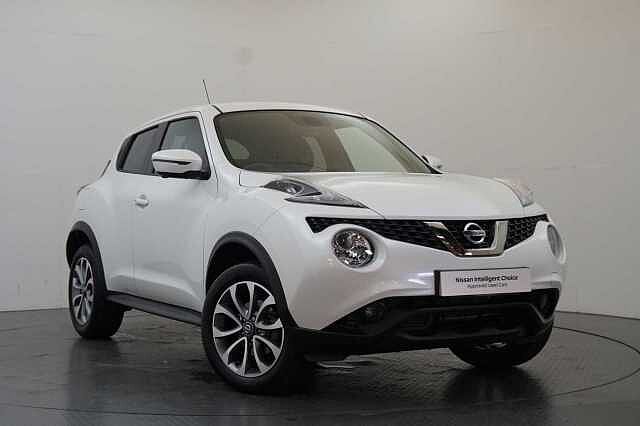 Nissan Juke 1.6 112 Tekna X-Tronic Auto with BOSE Audio + Sat Nav and 360 View Cameras