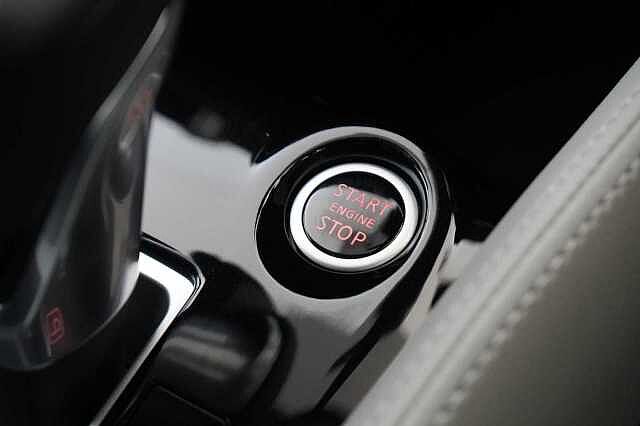 Nissan Micra 1.0 IG-T 92 Tekna X-Tronic Auto with BOSE + Sat Nav and 360 View Cameras