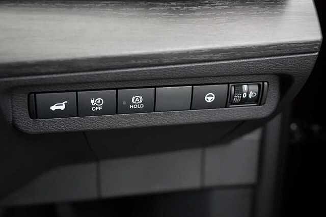 Nissan ARIYA 63KW Advance Auto with Sat Nav and 360 View Cameras