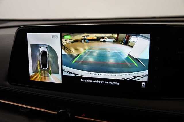 Nissan ARIYA 63KW Advance Auto with Sat Nav and 360 View Cameras