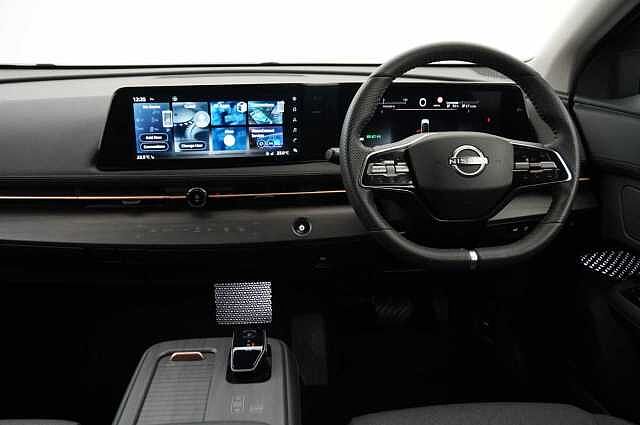 Nissan ARIYA 63KW Advance Auto with Sat Nav and 360 View Cameras